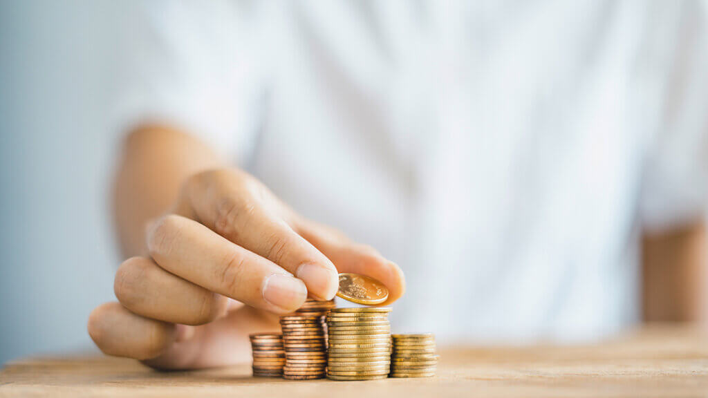 Beamtinnen und Beamte haben einen Anspruch darauf, dass ihre Besoldung den allgemeinen wirtschaftlichen und finanziellen Rahmenbedingungen angepasst ist und die Verantwortung berücksichtigt, die mit ihren dienstlichen Aufgaben einhergeht.